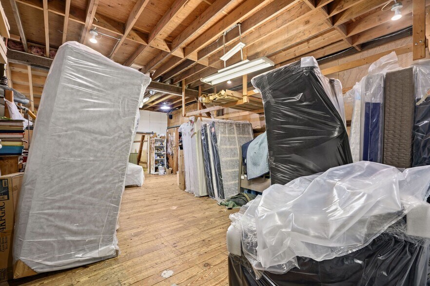 More Photos Of 343 E Baltimore Pike, West Grove General Retail For Lease