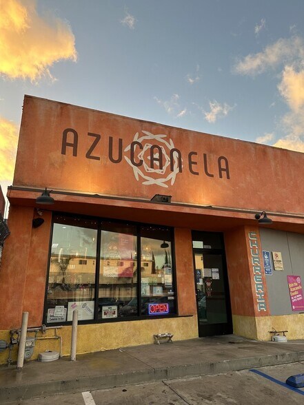 More Photos Of 13305 Inglewood Ave, Hawthorne Storefront For Sale