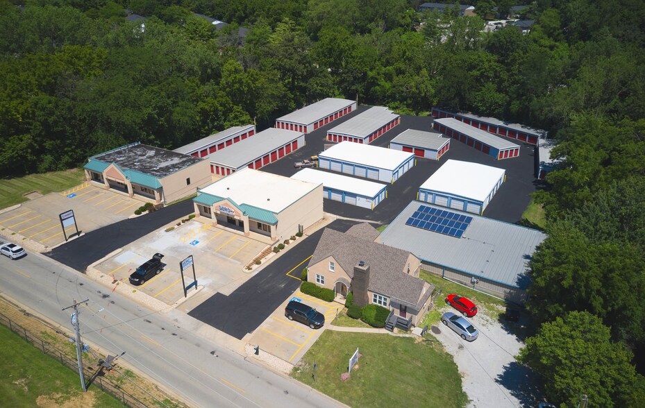 More Photos Of 1801 N Woodbine Rd, Saint Joseph Self Storage For Sale