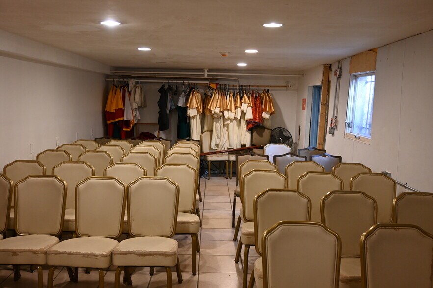 More Photos Of 2715-2725 22nd St NE, Washington Religious Facility For Sale