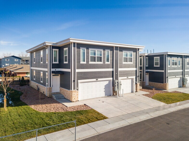 More Photos Of 3547-3607 E Uintah St, Colorado Springs Apartments For Sale