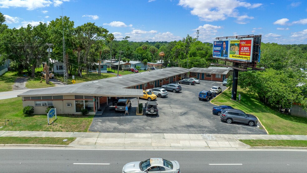 More Photos Of 2210 S Pine Ave, Ocala Hotel For Sale