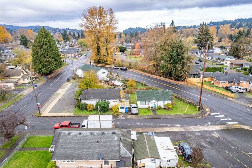 More Photos Of 1107 Pacific Ave N, Kelso Restaurant For Sale