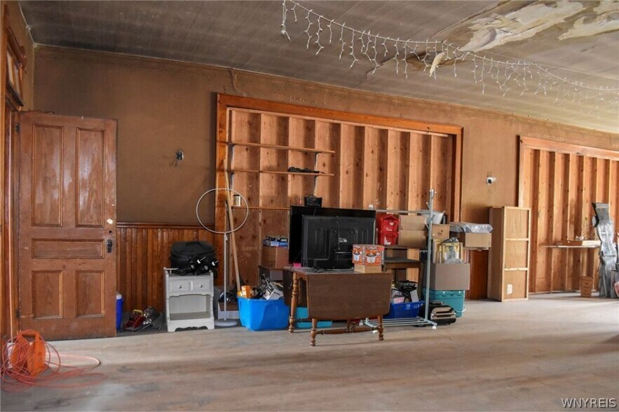 More Photos Of 27 Shethar St, Hammondsport Apartments For Sale