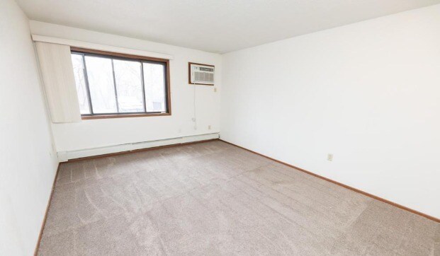 More Photos Of 315 E Main St, Cyrus Apartments For Sale