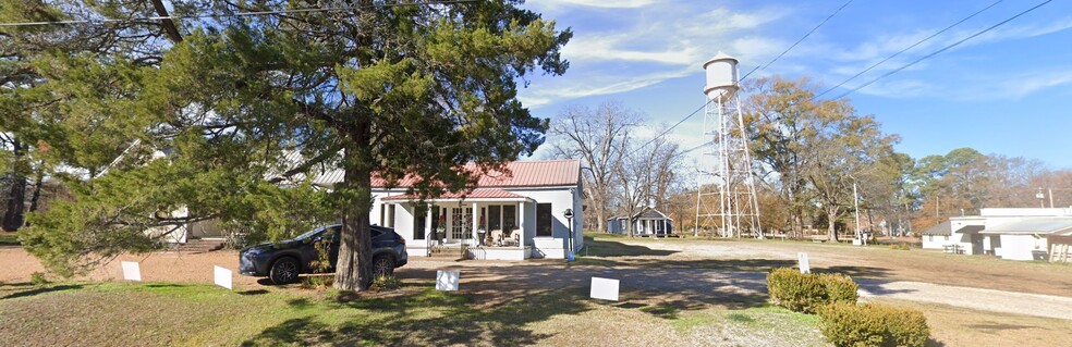 Primary Photo Of 123 Jones St, Madison Freestanding For Sale