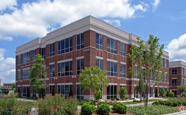 More Photos Of 8832 Blakeney Professional Dr, Charlotte Medical For Sale