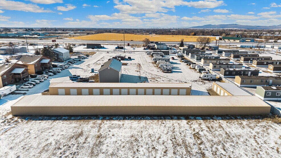 More Photos Of 2310 Trails End, Saint Anthony Specialty For Sale