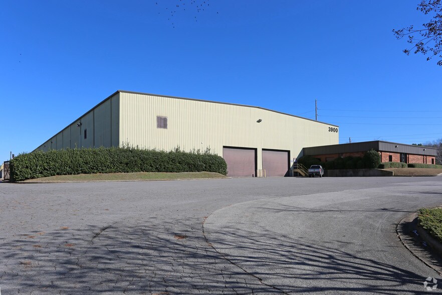 More Photos Of 3900 Pinson Valley Pky, Birmingham Warehouse For Lease