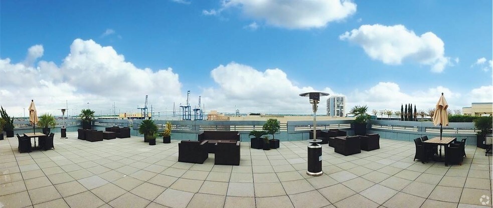 More Photos Of 40 Calhoun St, Charleston Office For Lease