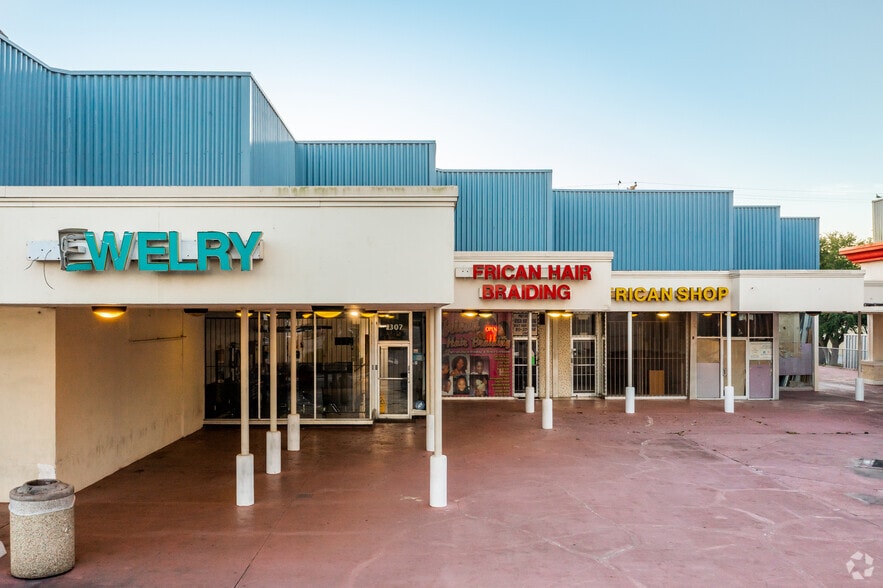 More Photos Of 2211-2329 E Hillsborough Ave, Tampa Unknown For Lease