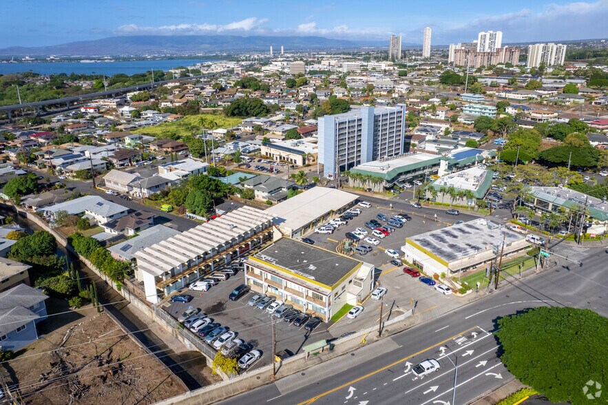 More Photos Of 99-205 Moanalua Rd, Aiea Unknown For Lease