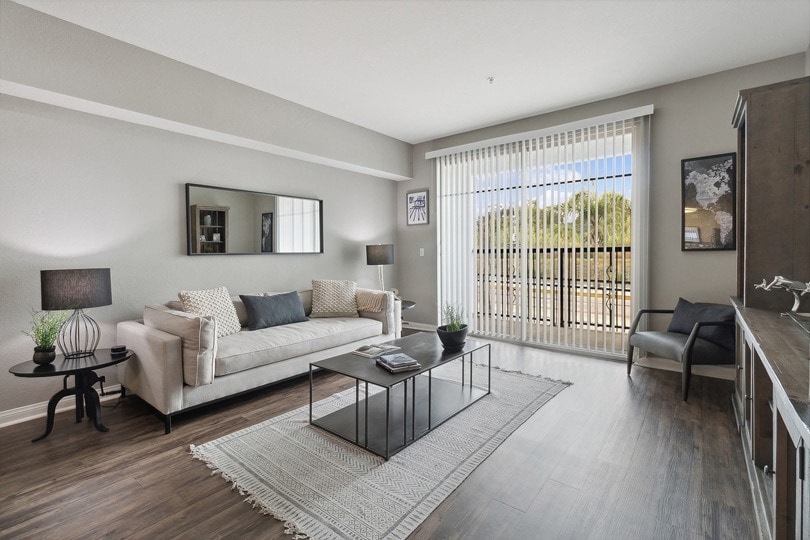 More Photos Of 5395 Napa St, San Diego Apartments For Lease