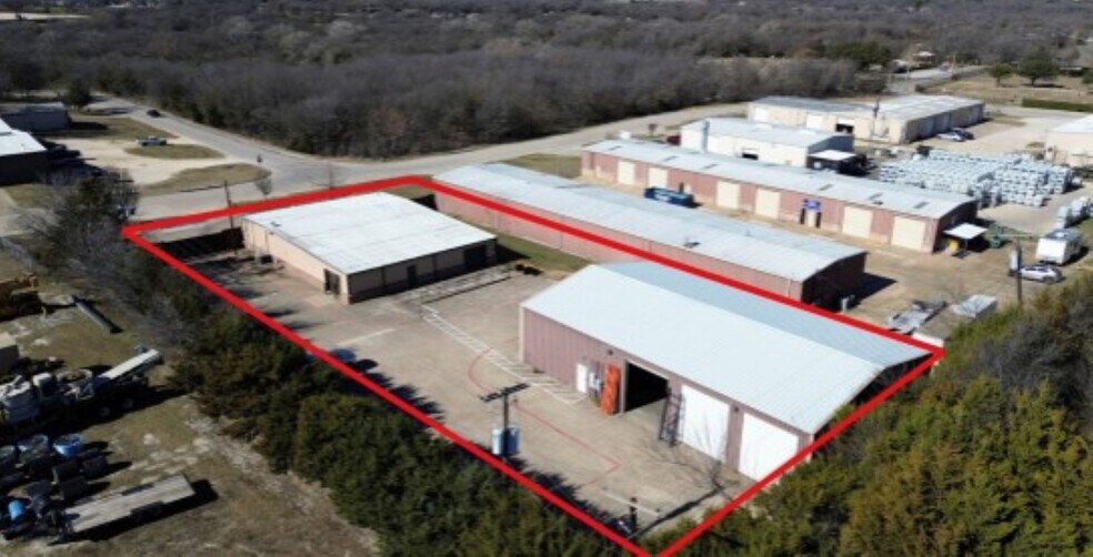 More Photos Of 609 S 4th Ave, Mansfield Showroom For Lease