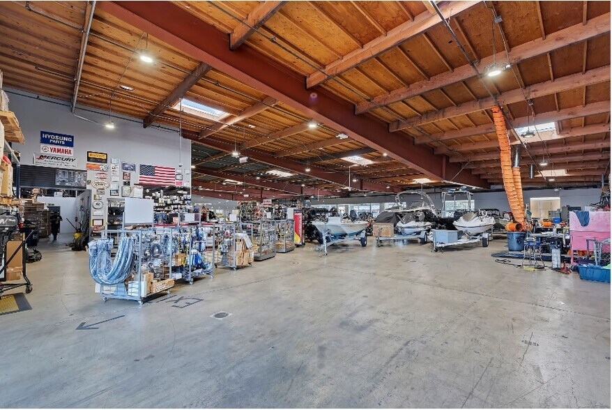 More Photos Of 476 Broadway, Chula Vista Freestanding For Sale