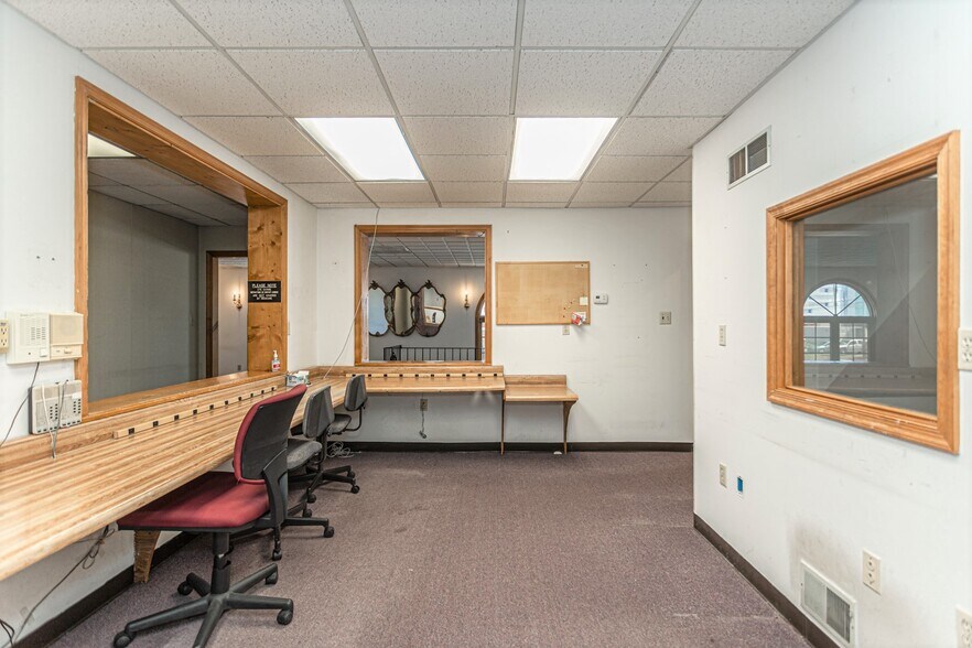 More Photos Of 100-102 W Fornance St, Norristown Medical For Sale