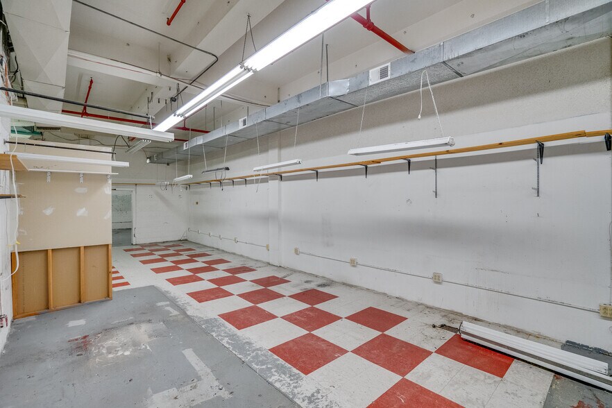 More Photos Of 2038 S Juniper St, Philadelphia Apartments For Lease