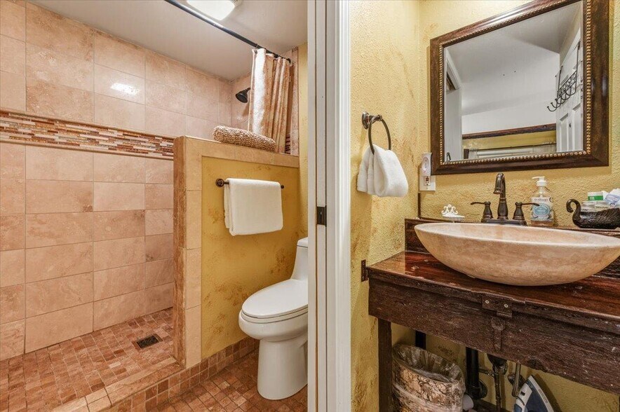 More Photos Of 317 S Pine St, Nevada City Hospitality For Sale