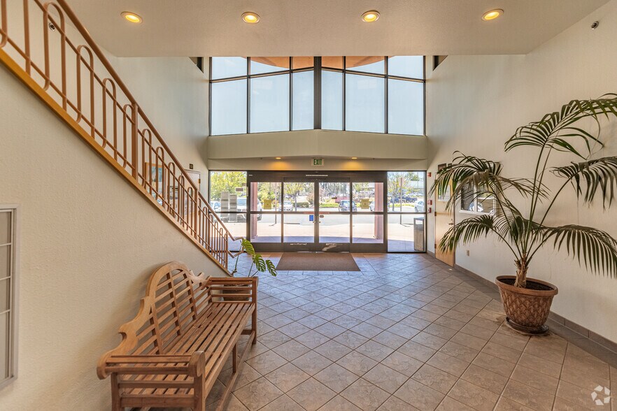 More Photos Of 841 Kuhn Dr, Chula Vista Medical For Sale