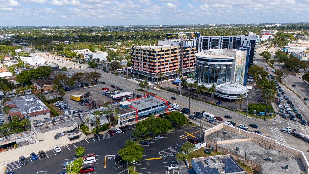More Photos Of 2132-2200 E Oakland Park Blvd, Fort Lauderdale Office For Lease