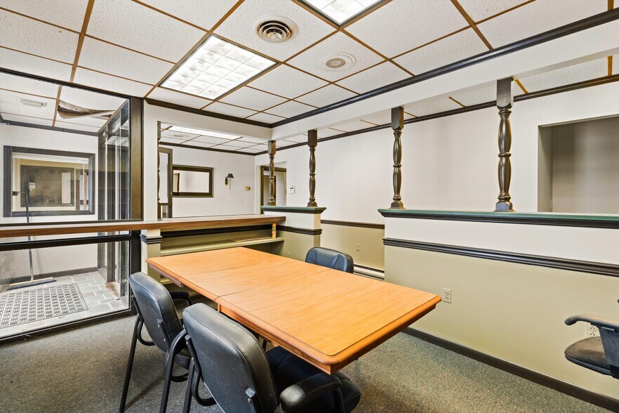 More Photos Of 7968 Libertytown Rd, Berlin Industrial For Sale