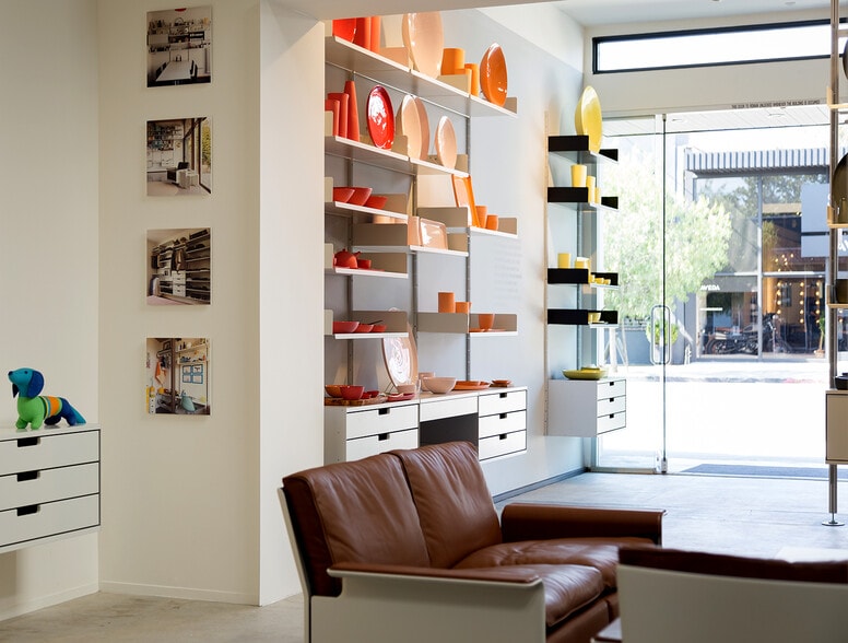 More Photos Of 8216 W 3rd St, Los Angeles Storefront For Lease