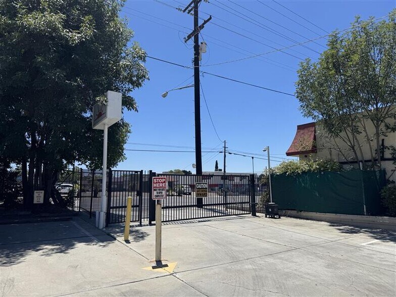 More Photos Of 1160 Broadway, El Cajon Specialty For Sale