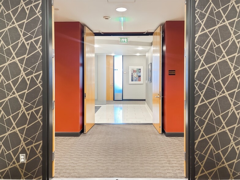 More Photos Of 655 N Central Ave, Glendale Coworking Space