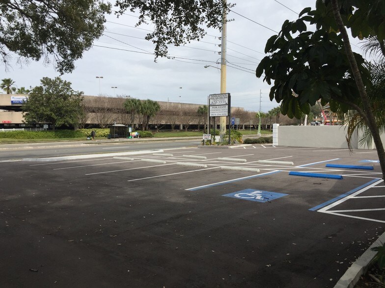 More Photos Of 2814 W Dr Martin Luther King Jr Blvd, Tampa Medical For Lease