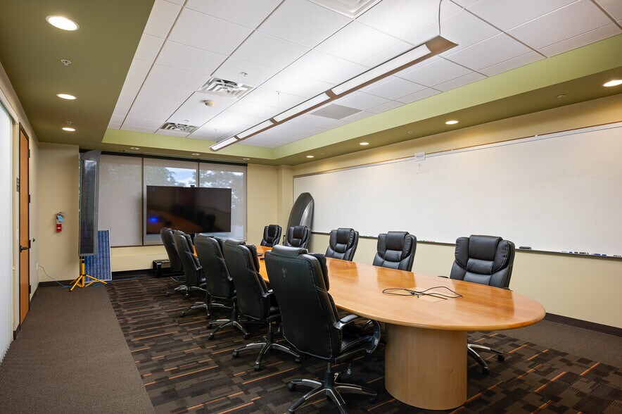 More Photos Of 12300 Grant St, Thornton Manufacturing For Sale