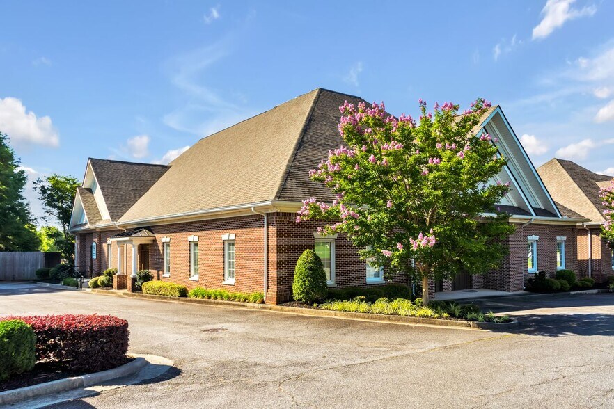 More Photos Of 4385 Kimball Bridge Rd, Alpharetta Medical For Lease