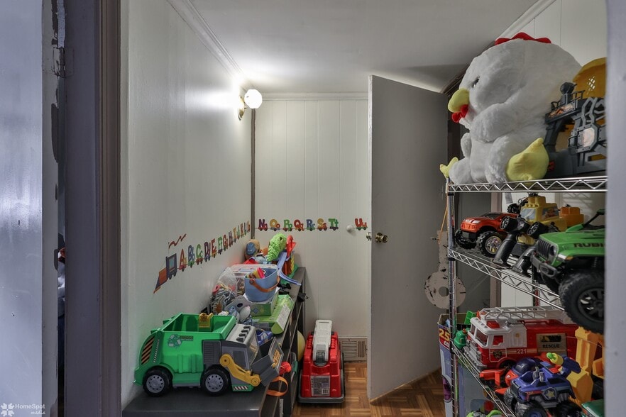 More Photos Of 902 W Wilkes Barre St, Easton Apartments For Sale