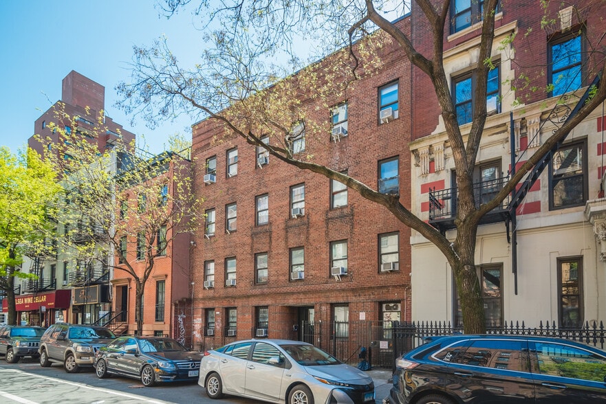 More Photos Of 206-208 W 21st St, New York Apartments For Sale