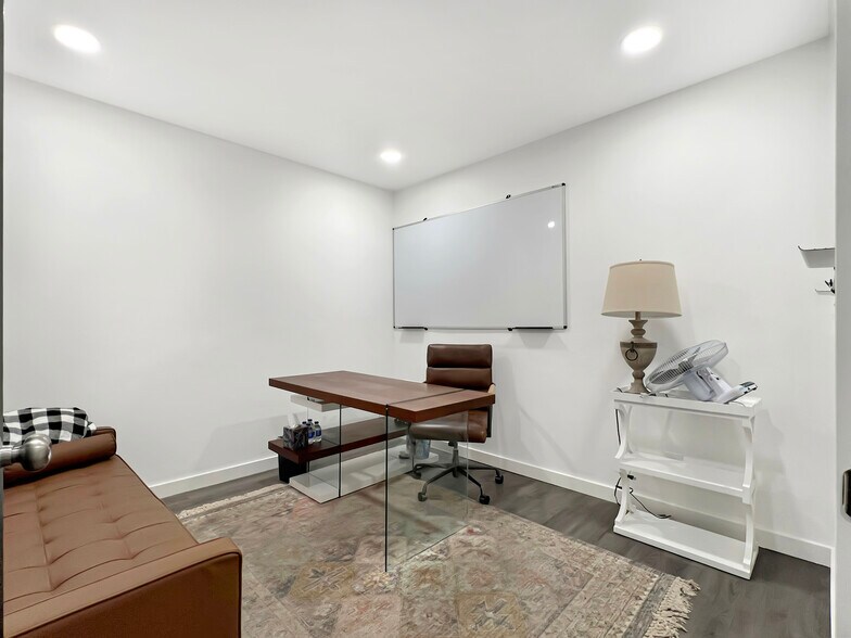 More Photos Of 3061 Wagon Wheel Rd, Springdale Medical For Sale