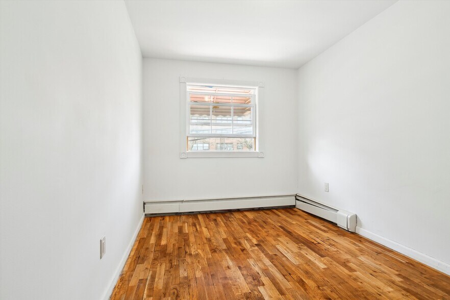 More Photos Of 458 Swinton Ave, Bronx Apartments For Sale