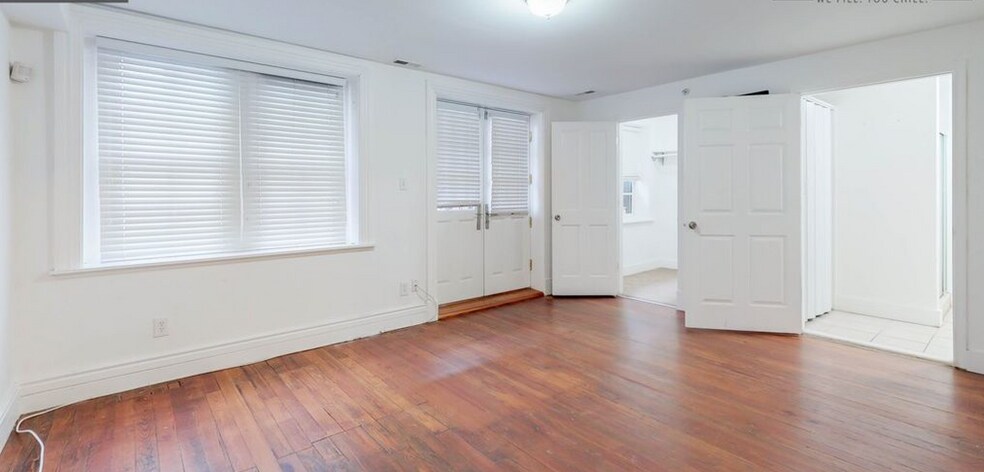 More Photos Of 407 N Charles St, Baltimore Apartments For Lease