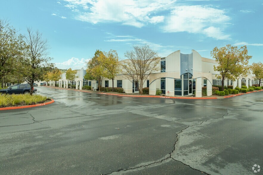 More Photos Of 1136 Suncast Ln, El Dorado Hills Warehouse For Lease
