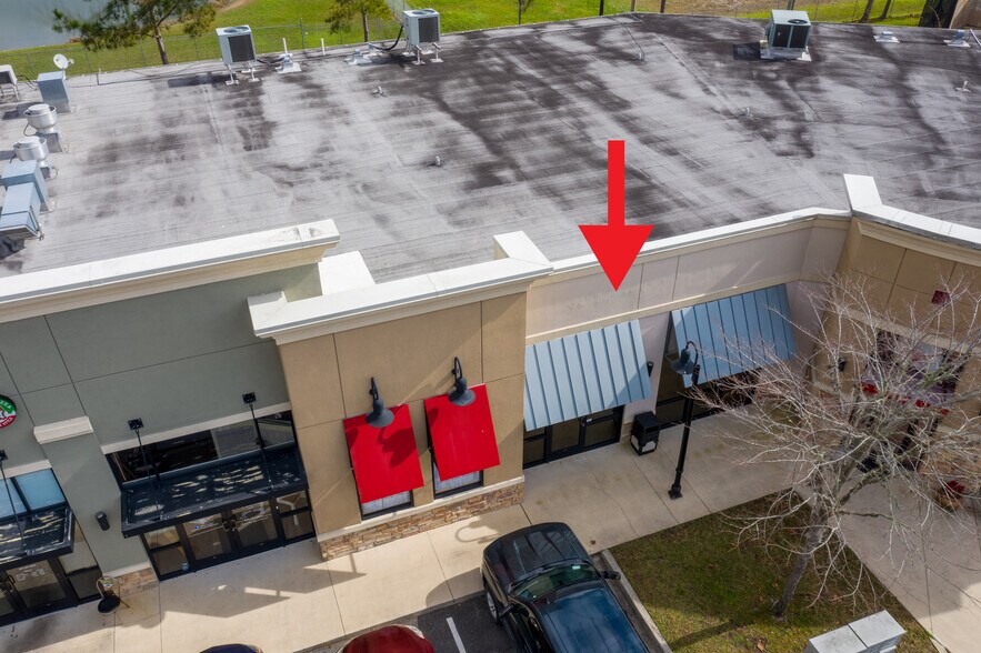 More Photos Of 2219 County Road 220, Middleburg General Retail For Sale