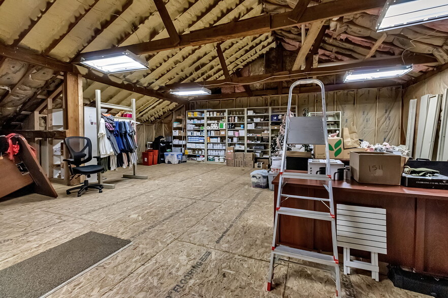 More Photos Of 2-85 Bristol Ln, Ellicottville General Retail For Lease