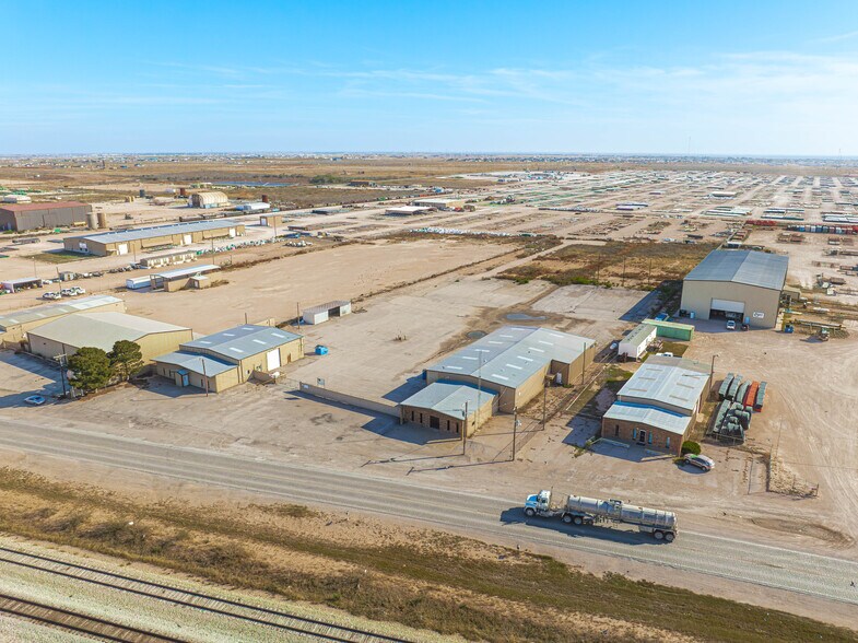 More Photos Of 6610 E Hwy 80 & 6618 E Hwy 80, Midland Industrial For Sale