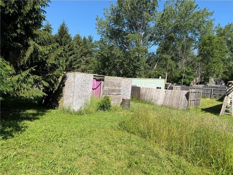 More Photos Of 832 Moscow Rd, Hamlin General Retail For Sale