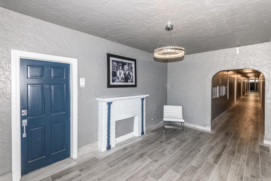 More Photos Of 444 Chestnut Ave, Long Beach Apartments For Sale