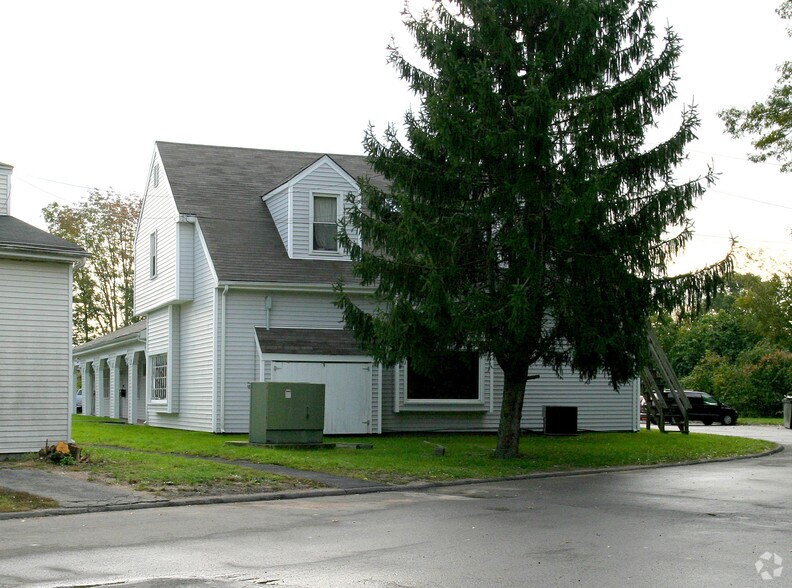 More Photos Of 184 Route 81, Killingworth Storefront Retail Office For Lease