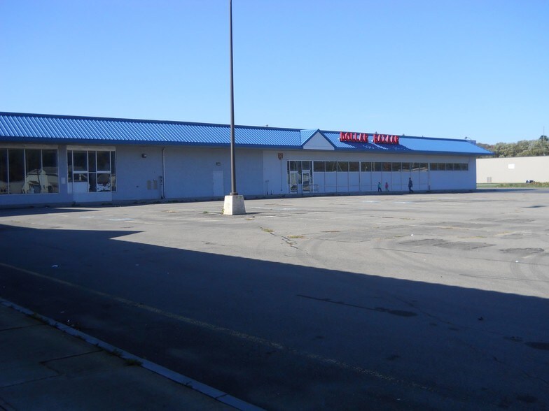 More Photos Of 172-184 Homer Ave, Cortland General Retail For Sale