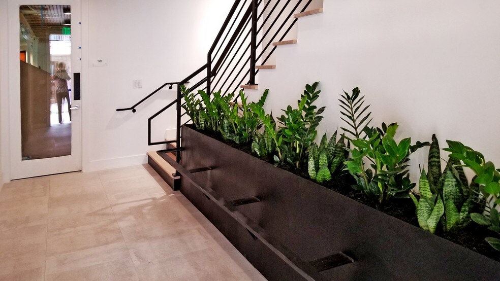 More Photos Of 4601 Spicewood Springs Rd, Austin Office For Sale