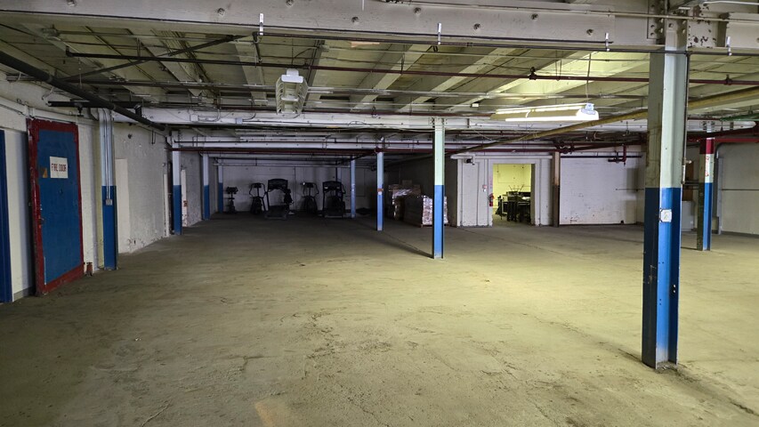More Photos Of 155-175 Rano St, Buffalo Office For Sale