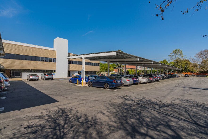 More Photos Of 20 E Foothill Blvd, Arcadia Office For Sale
