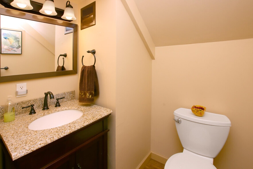 More Photos Of 16770 Redwood Lodge Rd, Los Gatos Lodge Meeting Hall For Sale