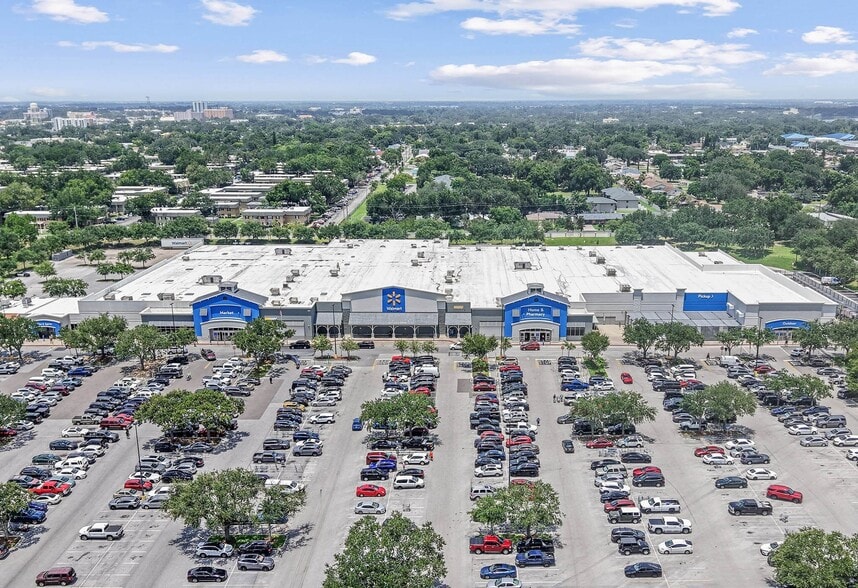 More Photos Of 399 Cypress Gardens Blvd, Winter Haven General Retail For Lease