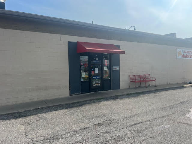 More Photos Of 212 N Washington St, Crawfordsville Convenience Store For Sale
